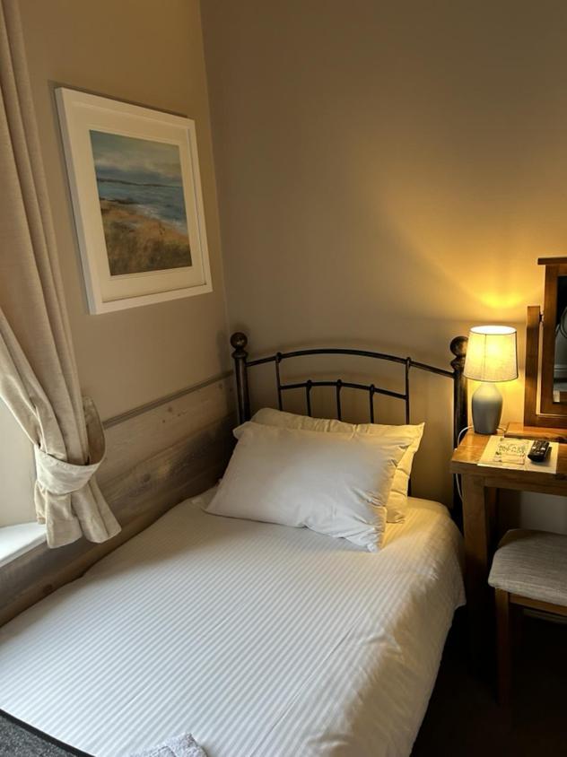 Admiral Macbride Bed & Breakfast Plymouth Exterior foto