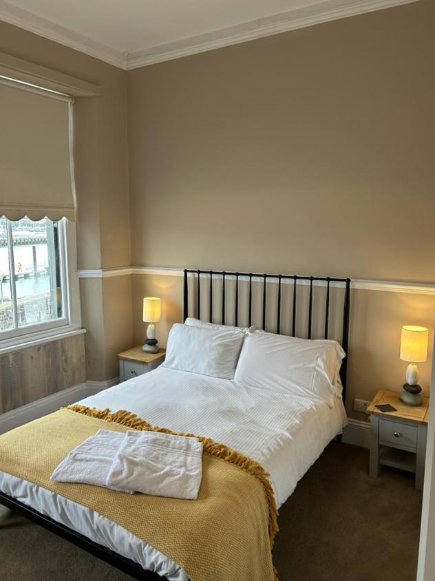 Admiral Macbride Bed & Breakfast Plymouth Exterior foto