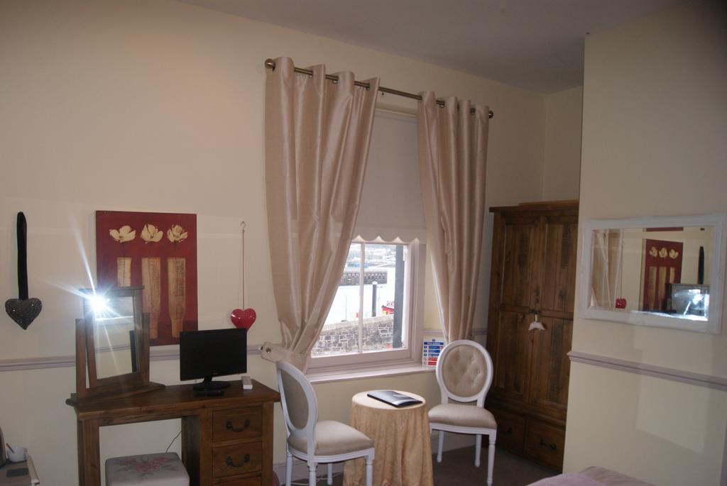Admiral Macbride Bed & Breakfast Plymouth Cameră foto